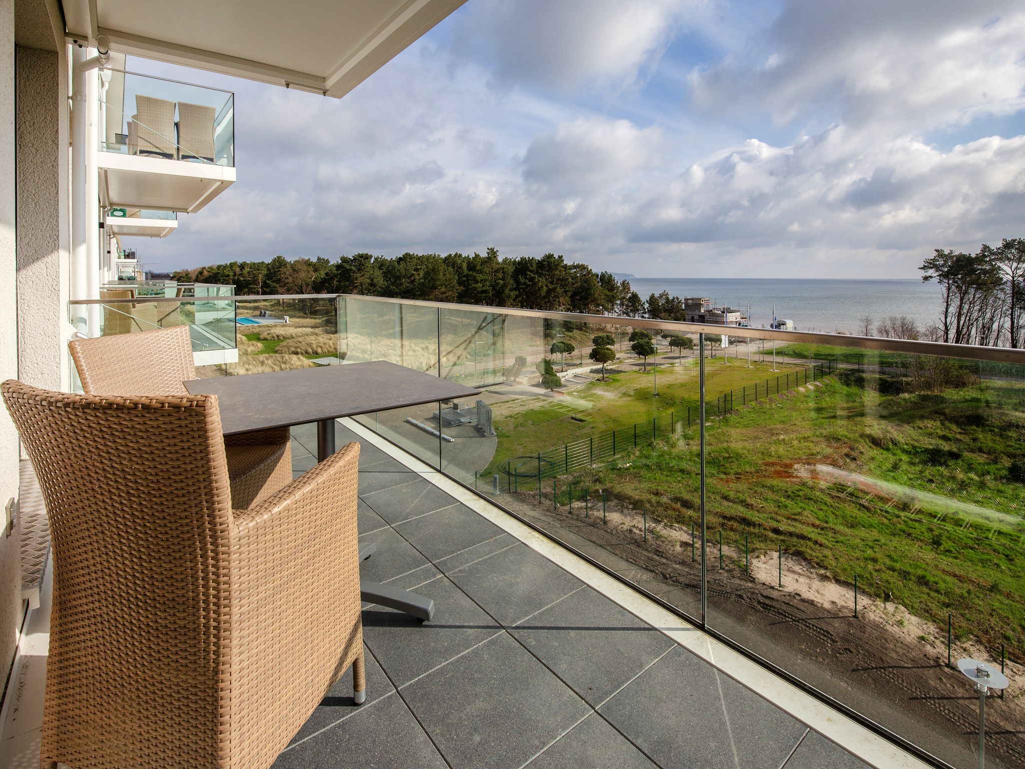 D Nenresidenz Prora Ferienwohnung Mit Meerblick Schlafzimmern Und