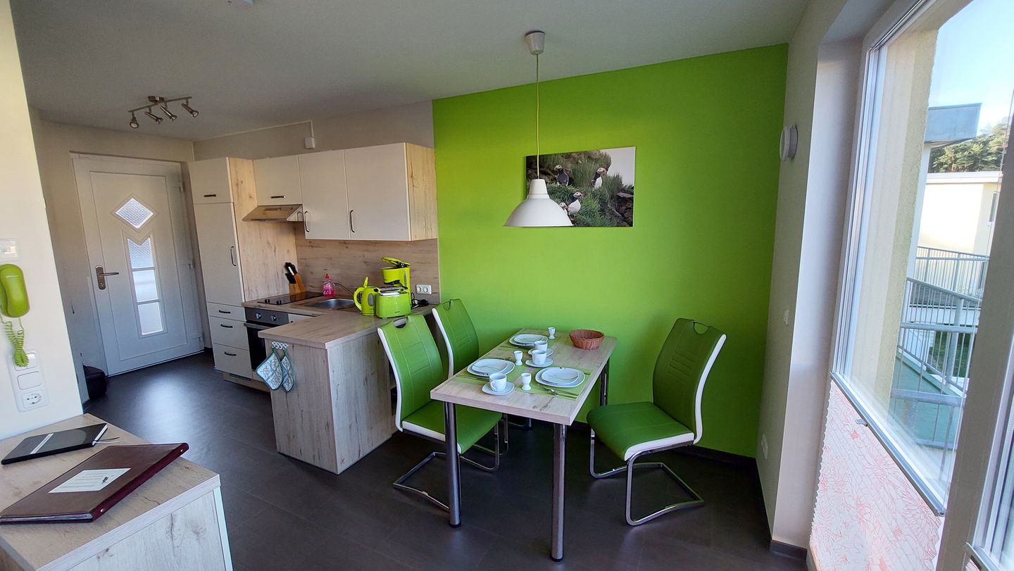  Ferienwohnung KWi 74 OG "Lundi" Graal-Müritz Küstenwald - Küche / Küchenzeile