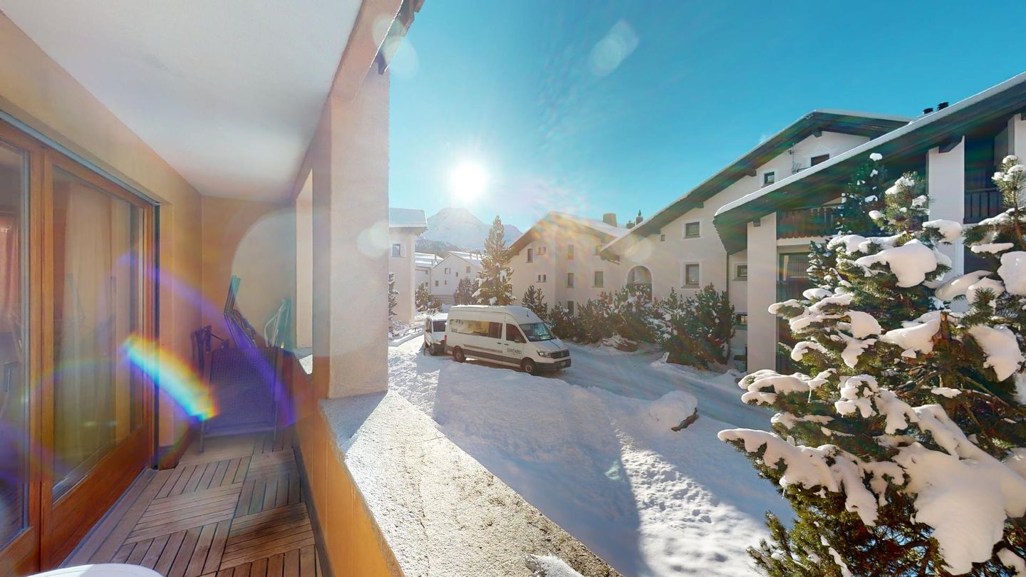 Picture 10 Picture 10