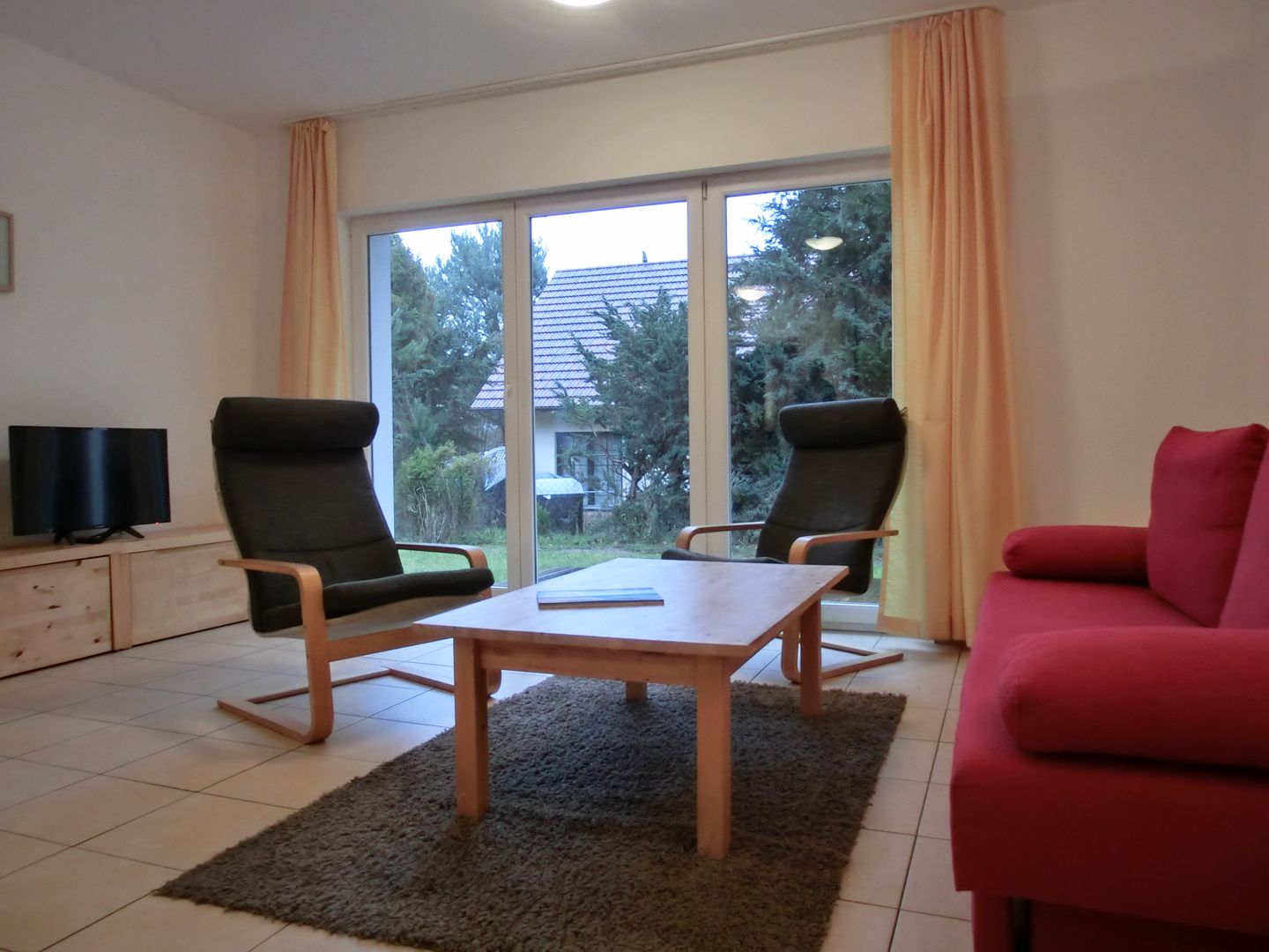  Ferienwohnung NH13 Hirschburg - Wohnzimmer