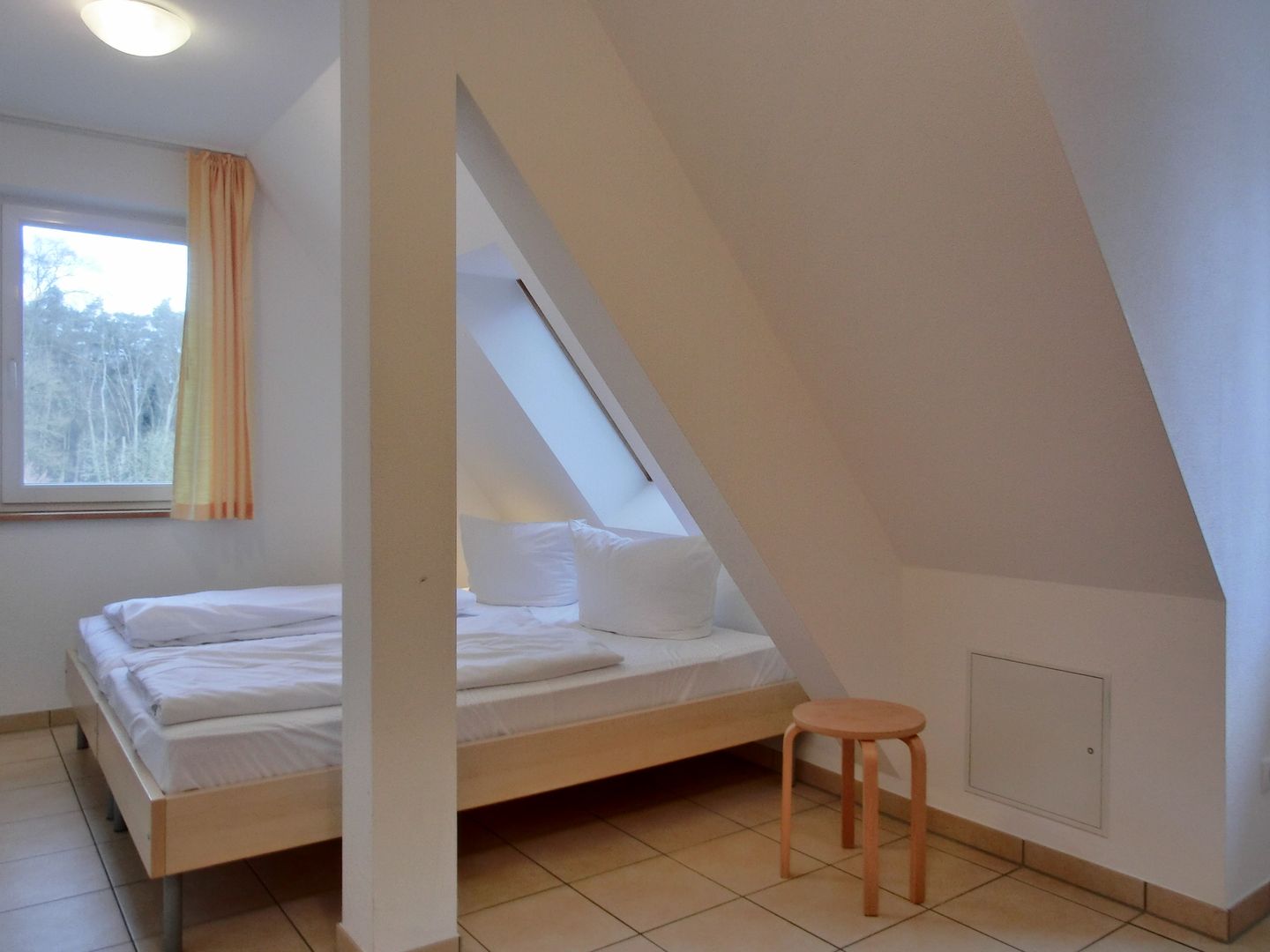 Ferienwohnung NH14 Hirschburg - Wohnzimmer