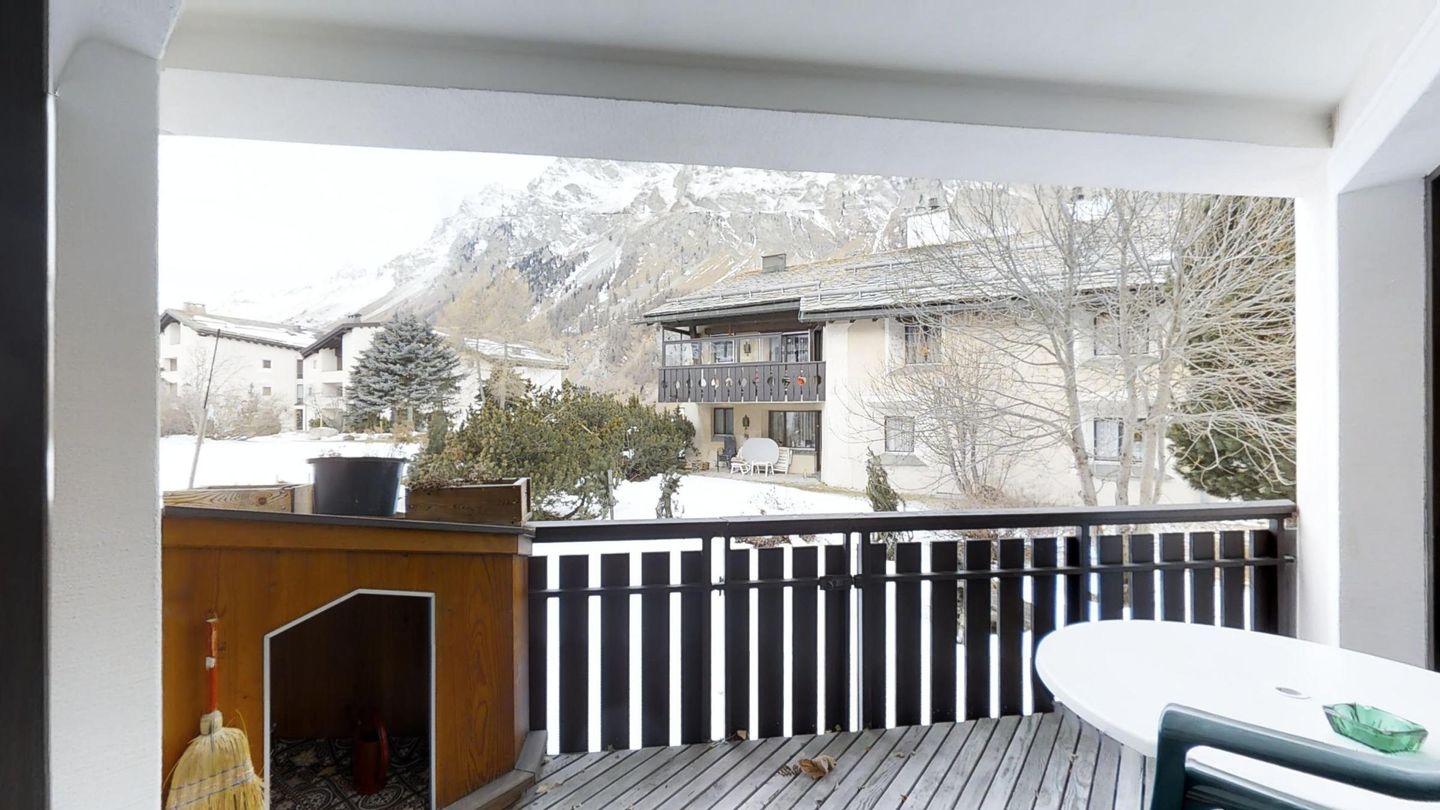 Picture 12 Picture 12