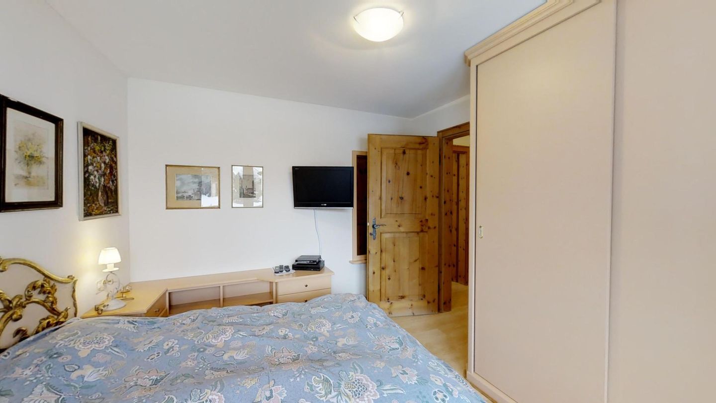 Picture 24 Picture 24