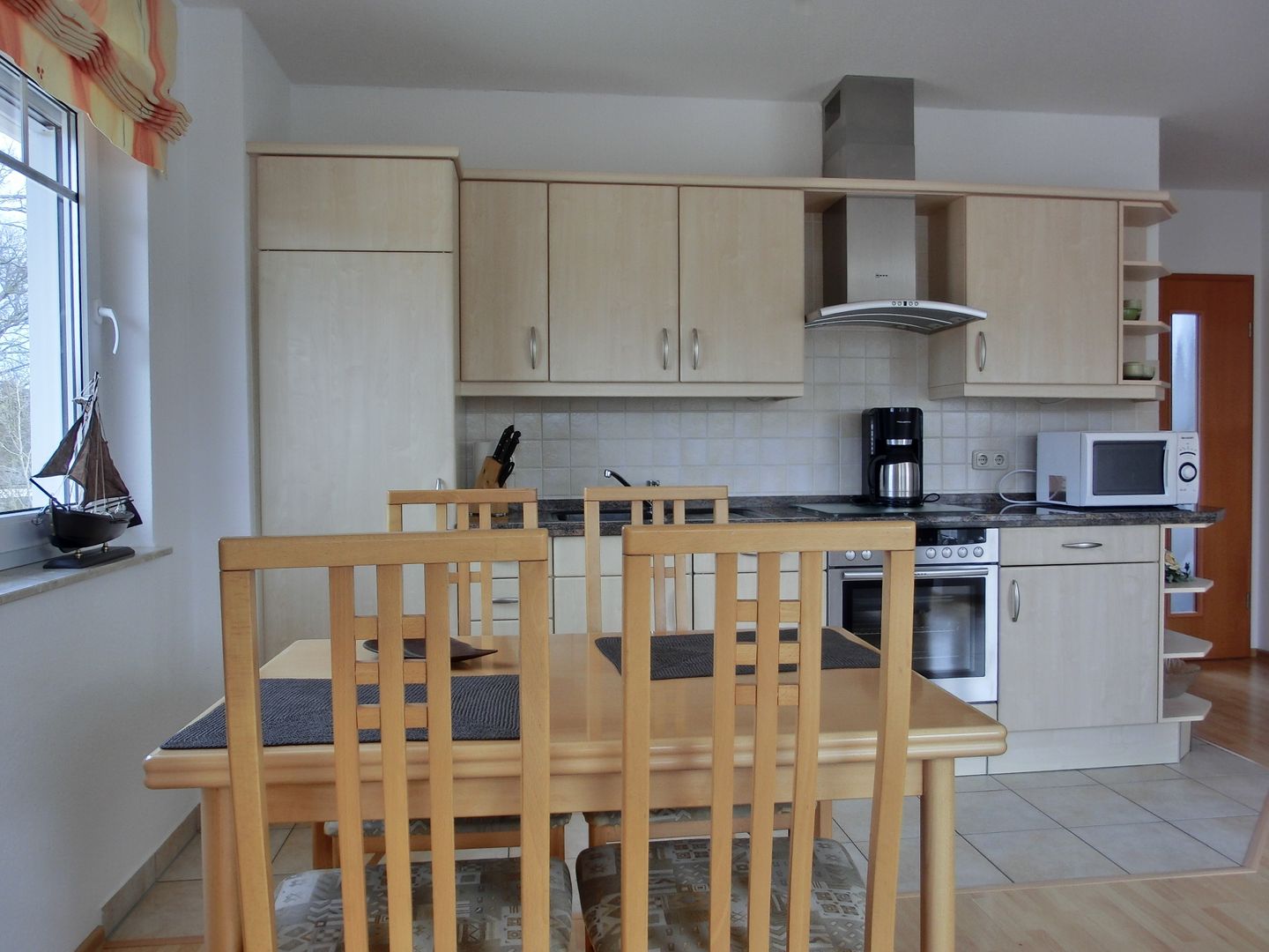  Ferienwohnung H23 Graal-Müritz - Küche / Küchenzeile