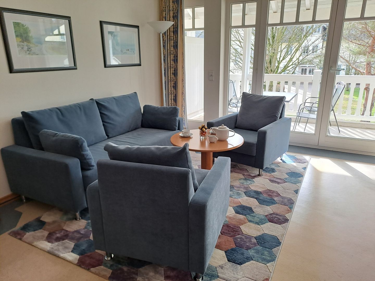 Dünenpark Binz Komfort Ferienwohnung mit 1 Schlafzimmer und Balkon im Obergeschoss (243) Insel Rügen - Wohnzimmer