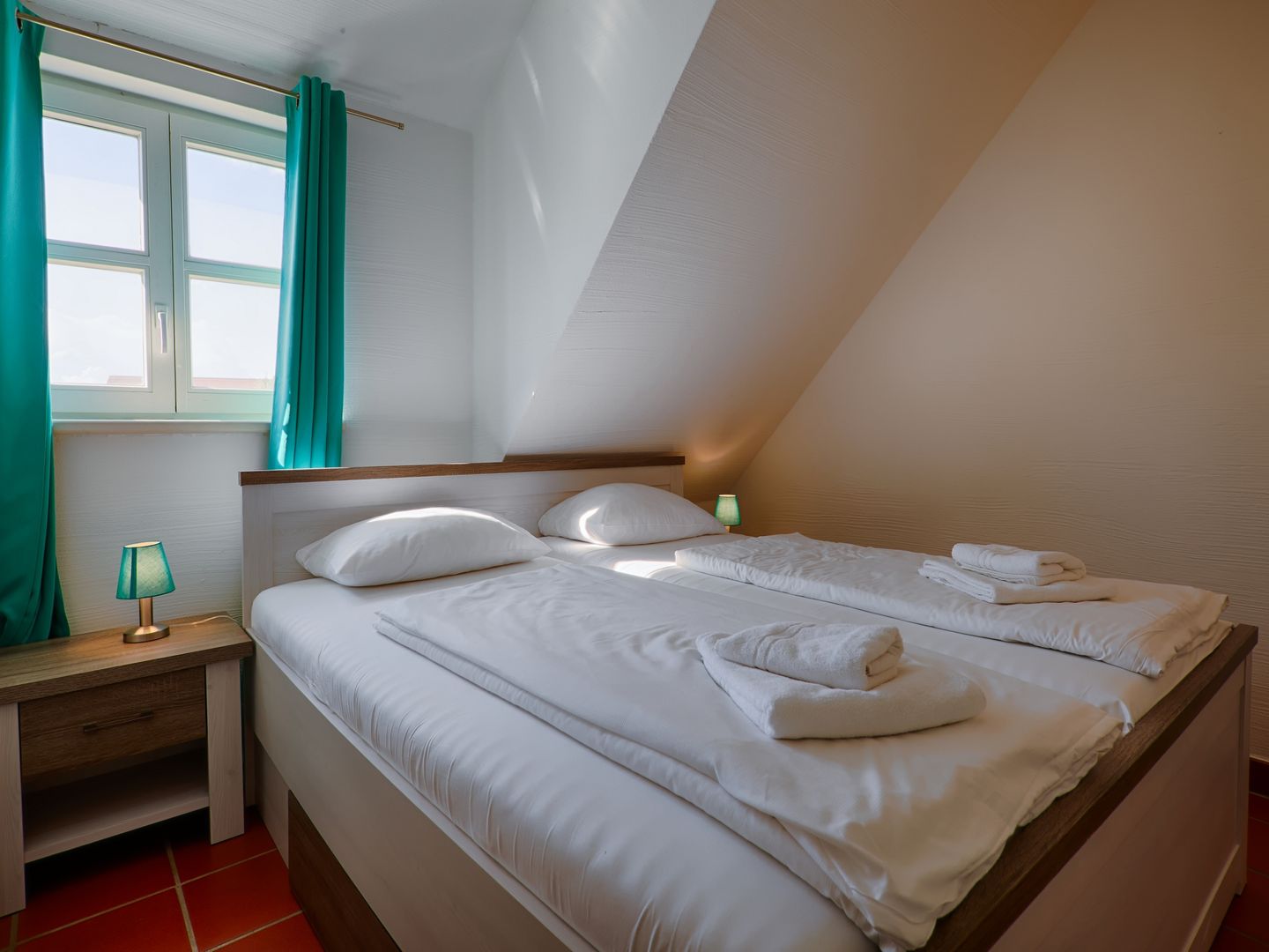 Feriendorf Rugana Klassik Ferienwohnung mit 2 Schlafzimmern (D58) Insel Rügen - Schlafzimmer
