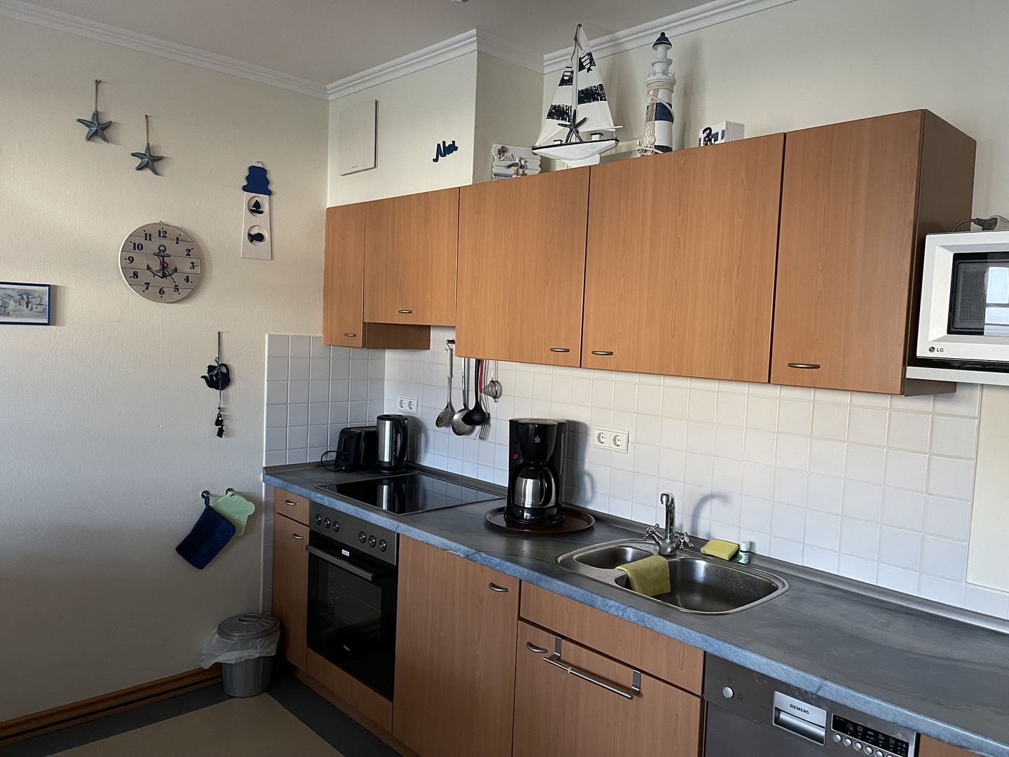 Dünenpark Binz Komfort Ferienwohnung mit 1 Schlafzimmer und Terrasse im Erdgeschoss (013) Insel Rügen - Küche / Küchenzeile