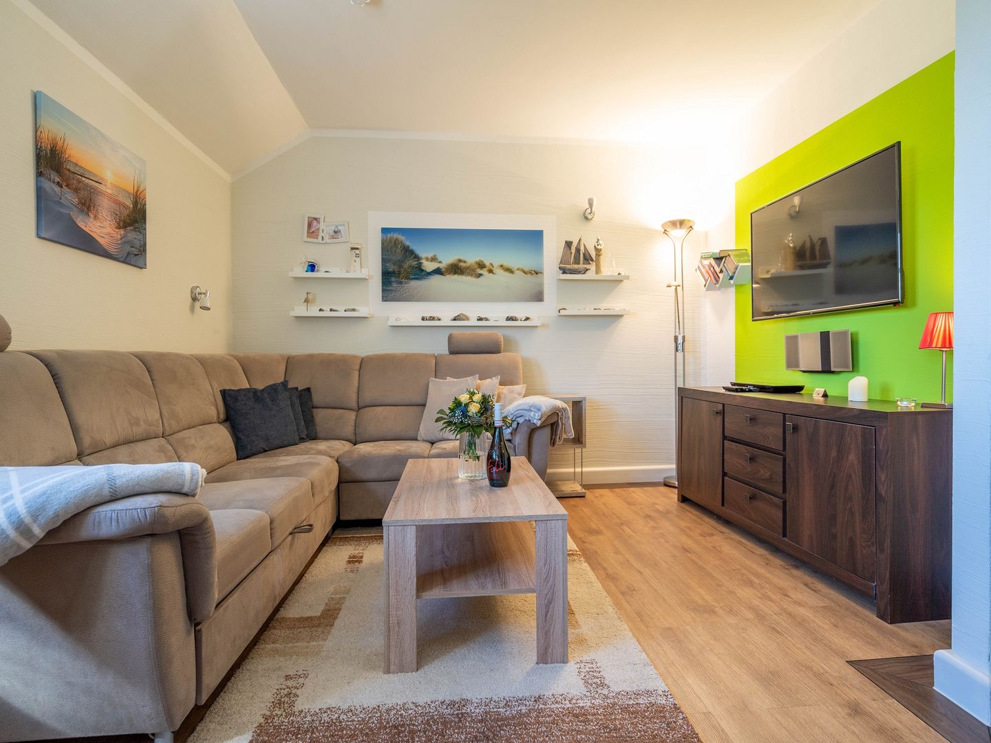 Feriendorf Rugana Komfort Ferienwohnung mit 1 Schlafzimmer (B63) Insel Rügen - Wohnzimmer