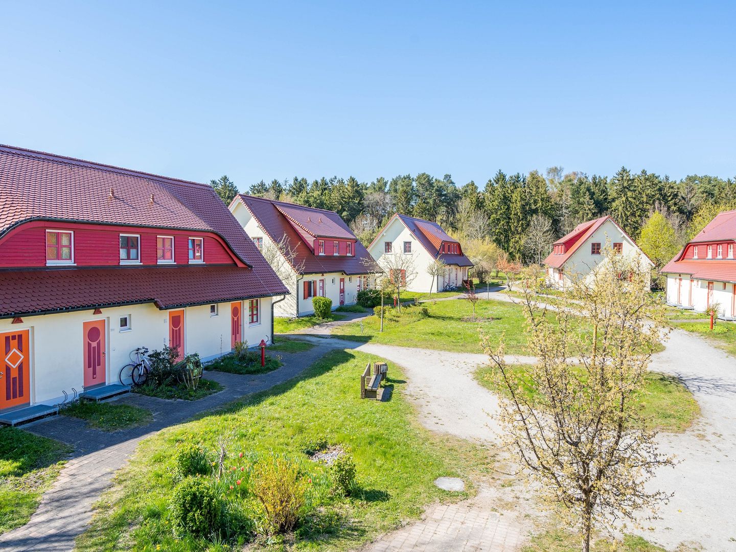 Feriendorf Rugana Komfort Ferienwohnung mit 1 Schlafzimmer (B63) Insel Rügen - Gartenblick