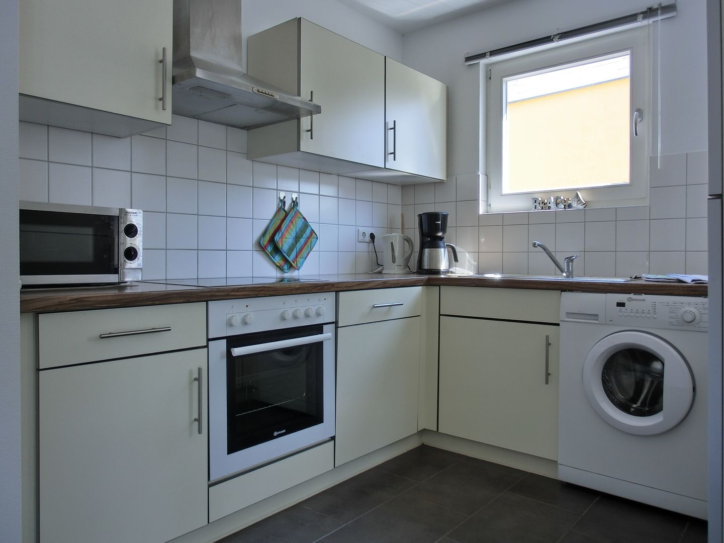  Ferienwohnung W12.2.S Graal-Müritz - Küche / Küchenzeile