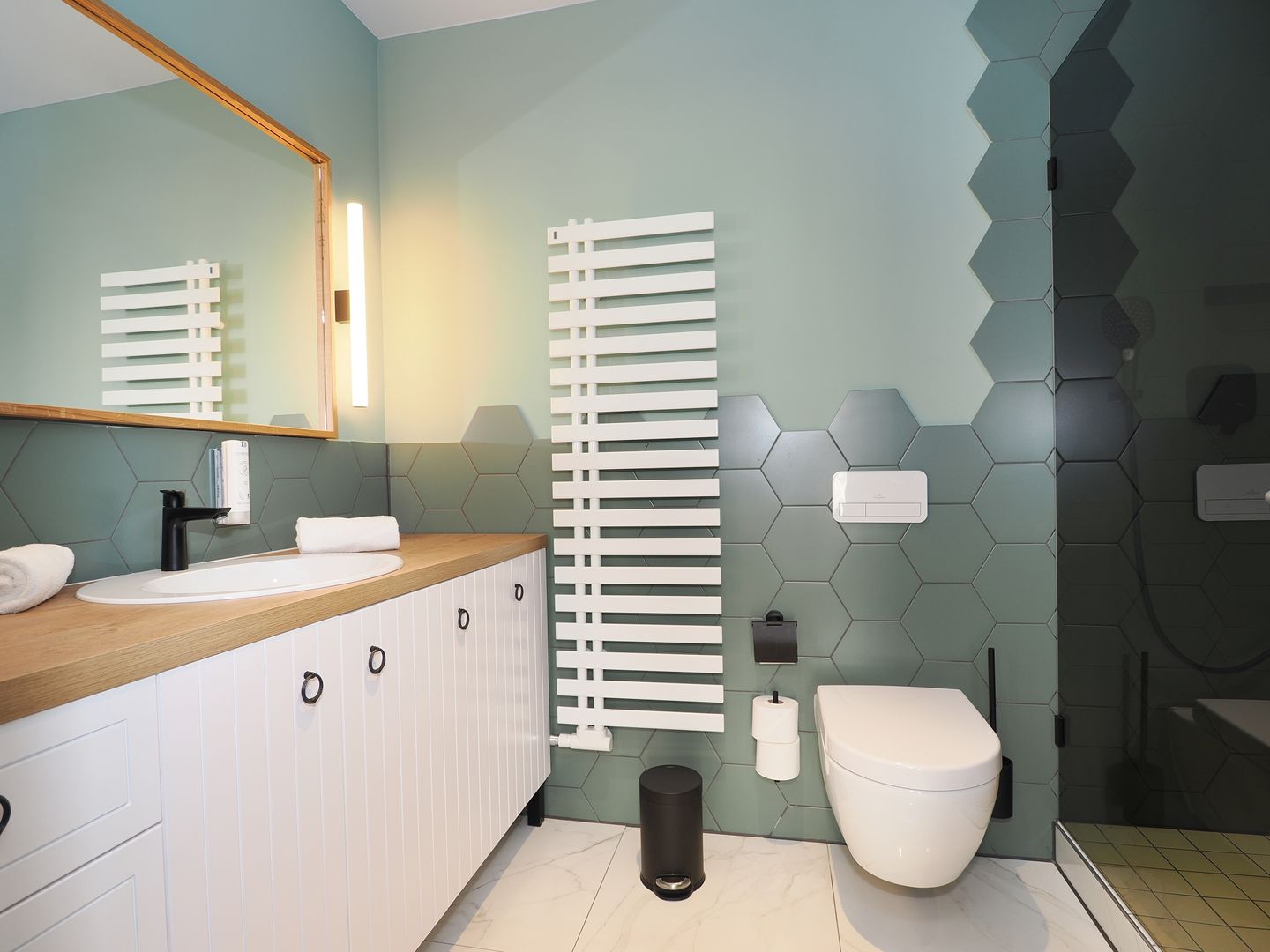 Kaiservillen Heringsdorf Ferienwohnung mit 2 Schlafzimmern und Terrasse (S22) Insel Usedom - Badezimmer