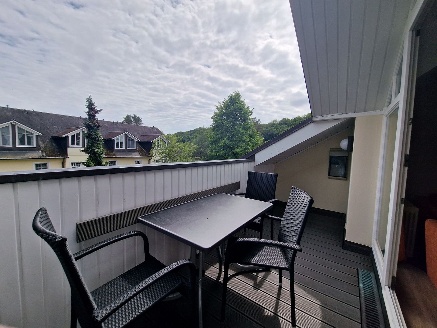 Dünenpark Binz Komfort Ferienwohnung mit 1 Schlafzimmer und Balkon im Dachgeschoss (172) Insel Rügen - Balkon