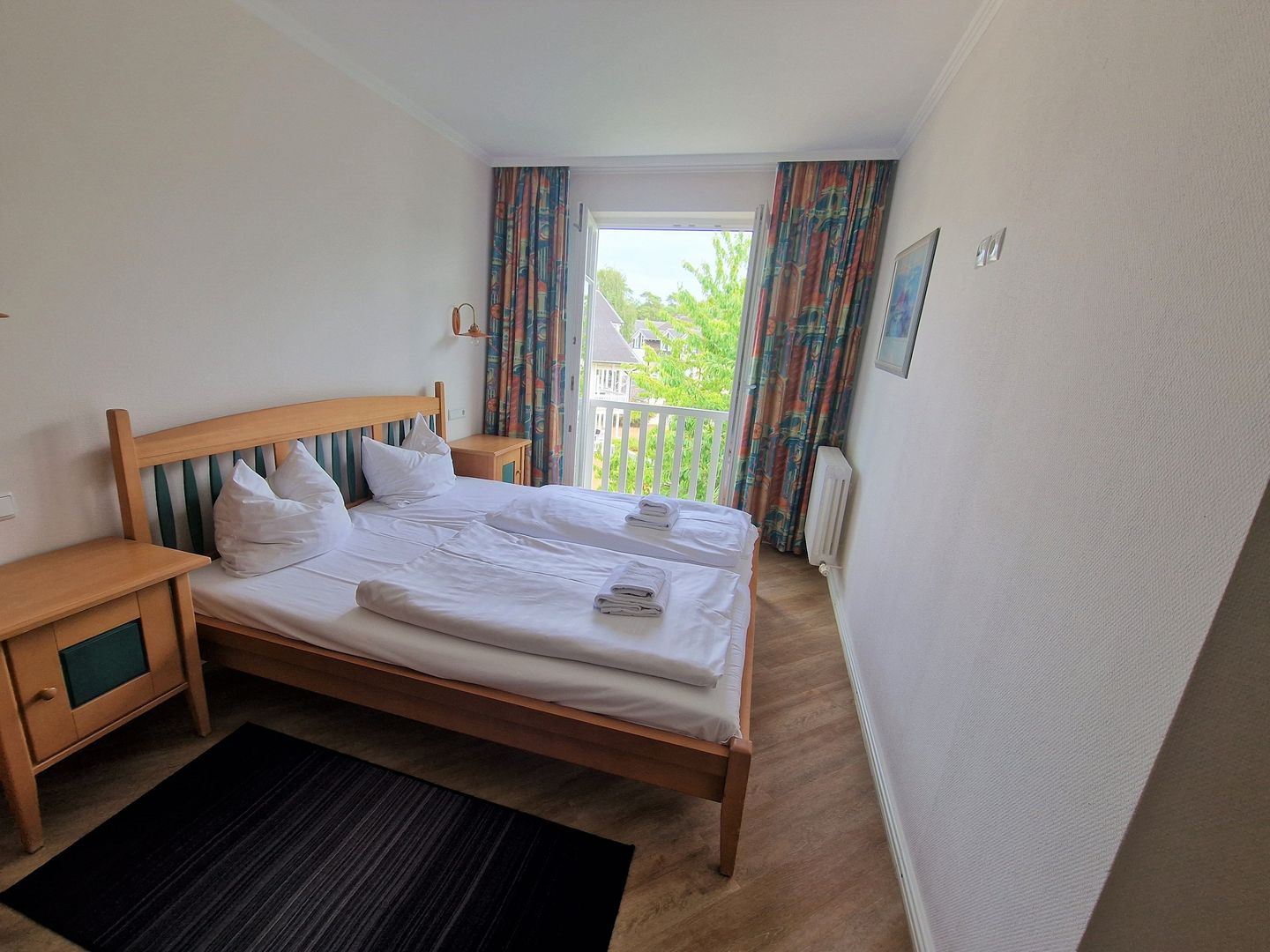 Dünenpark Binz Komfort Ferienwohnung mit 1 Schlafzimmer und Balkon im Dachgeschoss (172) Insel Rügen - Schlafzimmer