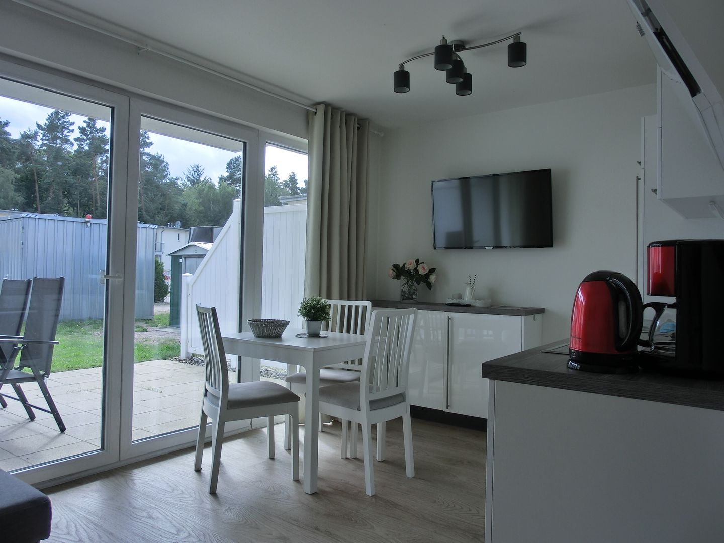  Ferienwohnung KWV 1 EG Graal-Müritz Küstenwald - Küche / Küchenzeile