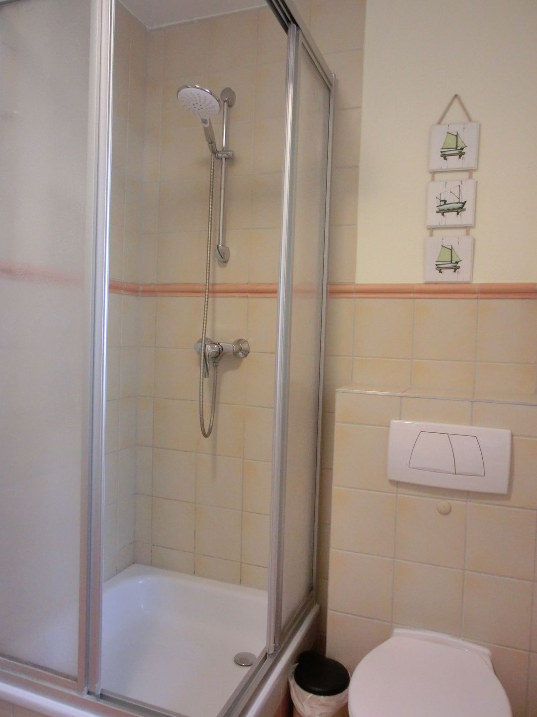  Ferienwohnung F8 Graal-Müritz - Badezimmer