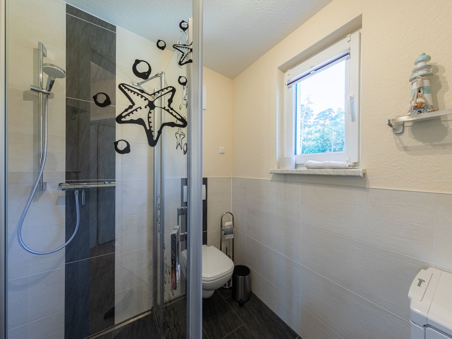  Ferienwohnung KWi 10 OG - "Koje 10" Graal-Müritz Küstenwald - Badezimmer