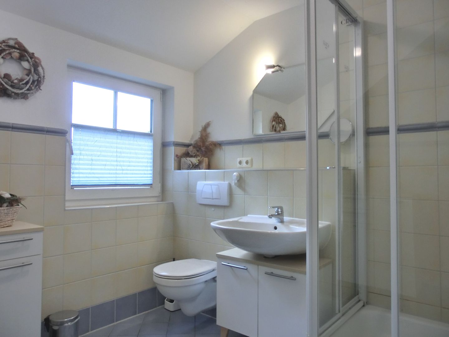  Ferienwohnung F6 Graal-Müritz - Badezimmer