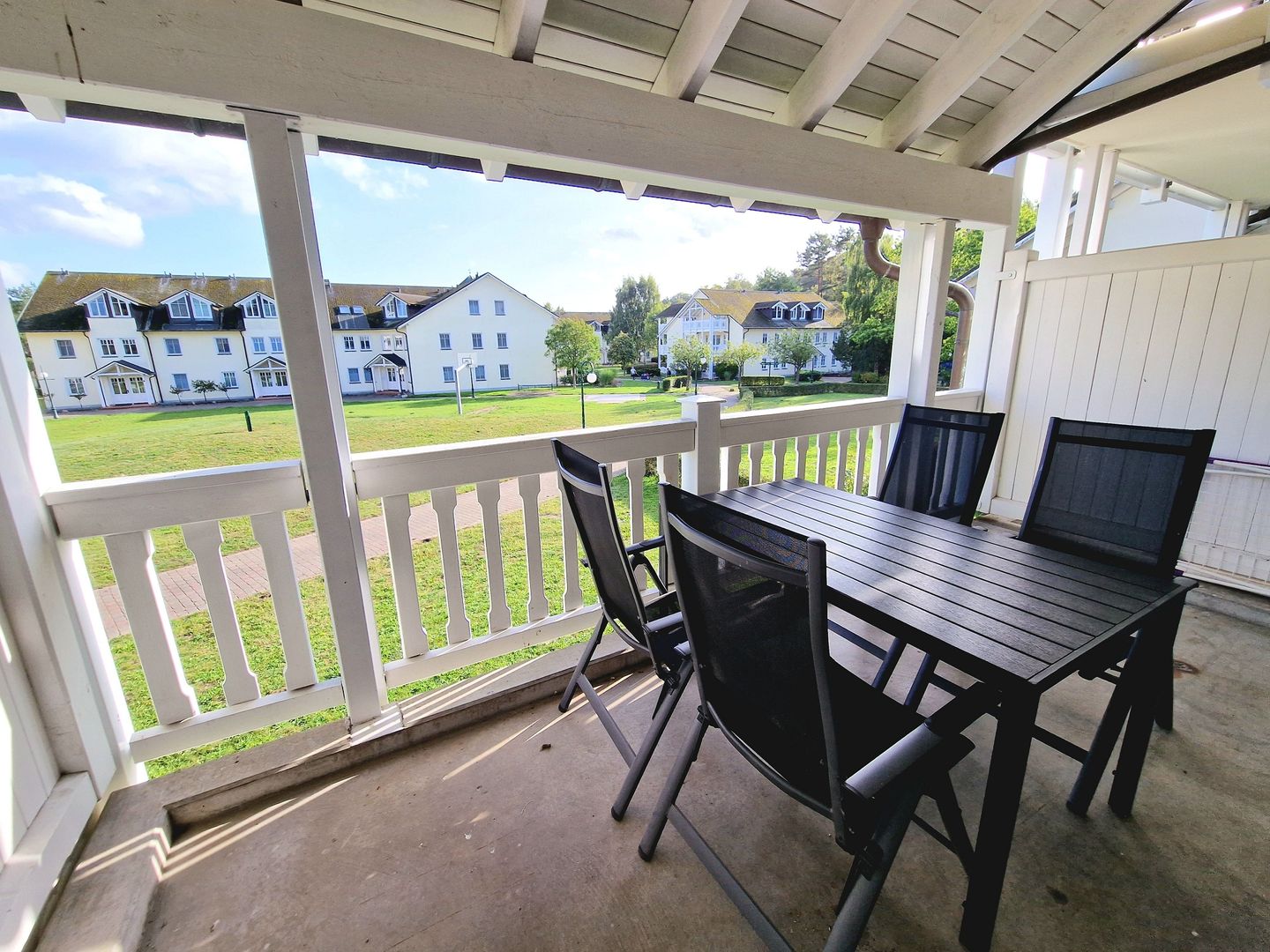 Dünenpark Binz Komfort Ferienwohnung mit 1 Schlafzimmer und Balkon im Obergeschoss (019) Insel Rügen - Balkon