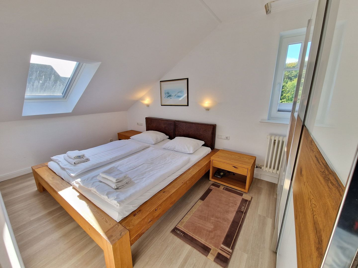 Dünenpark Binz Komfortplus Ferienwohnung mit 2 Schlafzimmern und Balkon im Dachgeschoss (047) Insel Rügen - Schlafzimmer