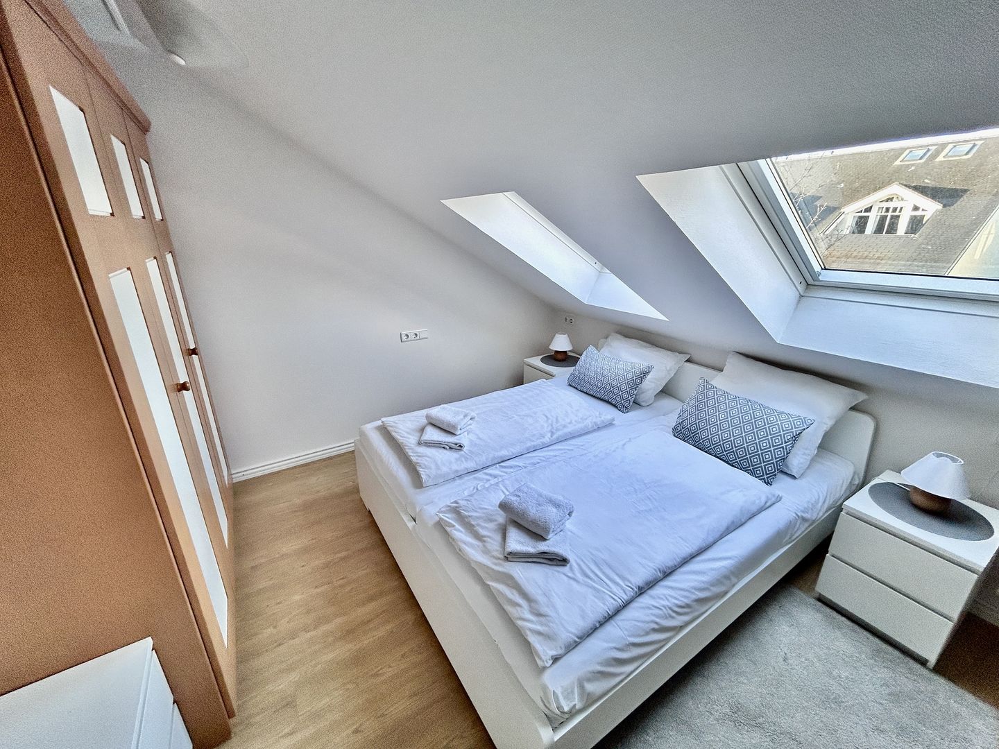 Dünenpark Binz Komfortplus Ferienwohnung mit 2 Schlafzimmern und Balkon im Dachgeschoss (269) Insel Rügen - Schlafzimmer
