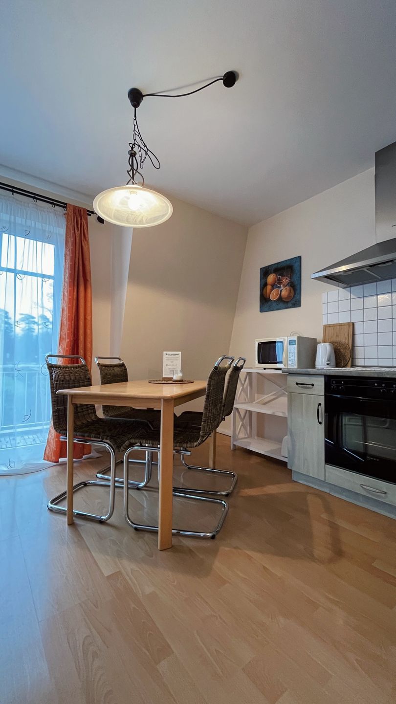  Ferienwohnung F10 - "Seebrise" Graal-Müritz - Küche / Küchenzeile