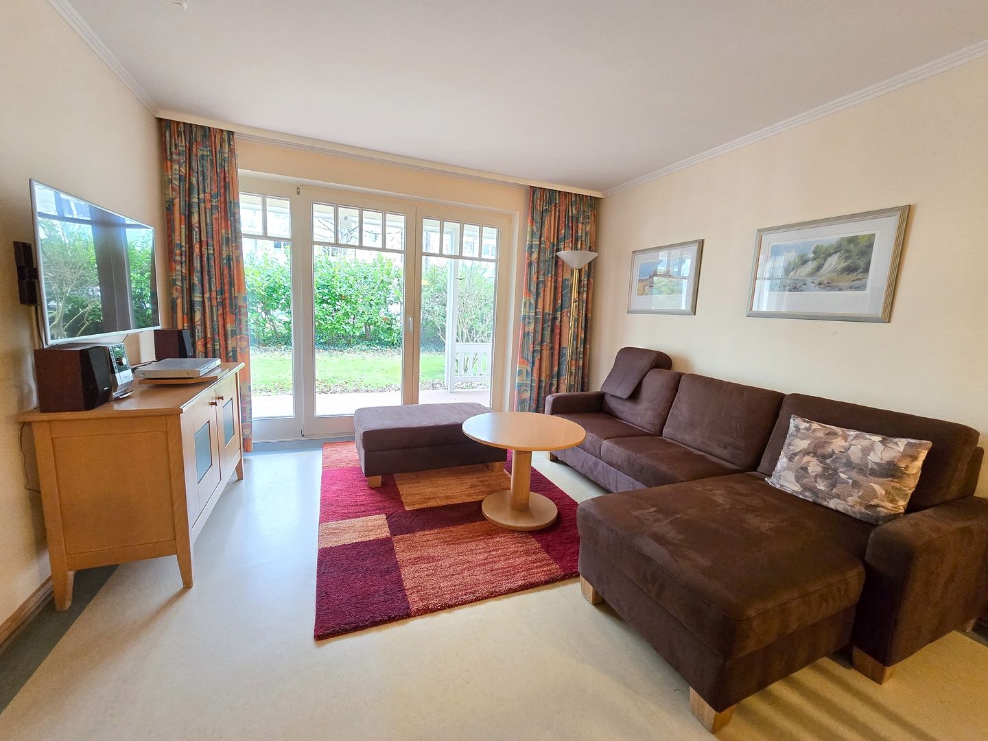 Dünenpark Binz Komfort Ferienwohnung mit 2 Schlafzimmern und Terrasse im Erdgeschoss (190) Insel Rügen - Wohnzimmer