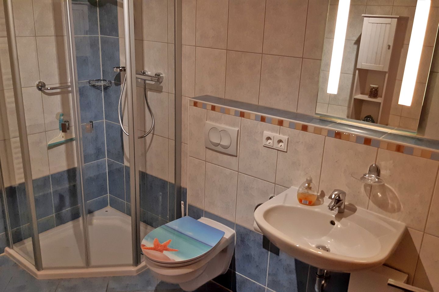  Ferienwohnung G7 Graal-Müritz - Badezimmer