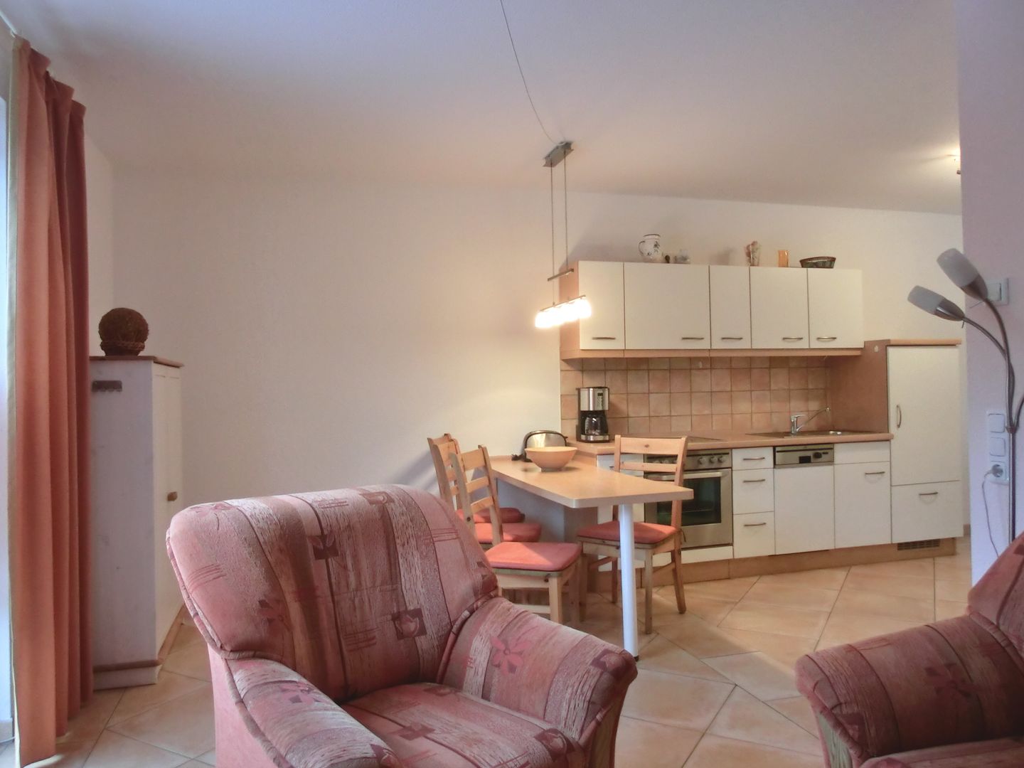  Ferienwohnung KWF-7a EG Graal-Müritz Küstenwald - Wohnzimmer