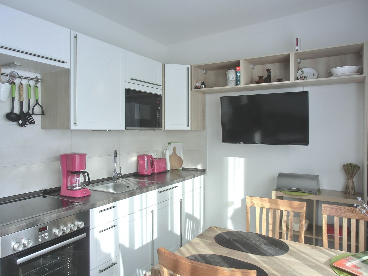  Ferienwohnung KWi 77 OG "Windflüchter" Graal-Müritz Küstenwald - Küche / Küchenzeile