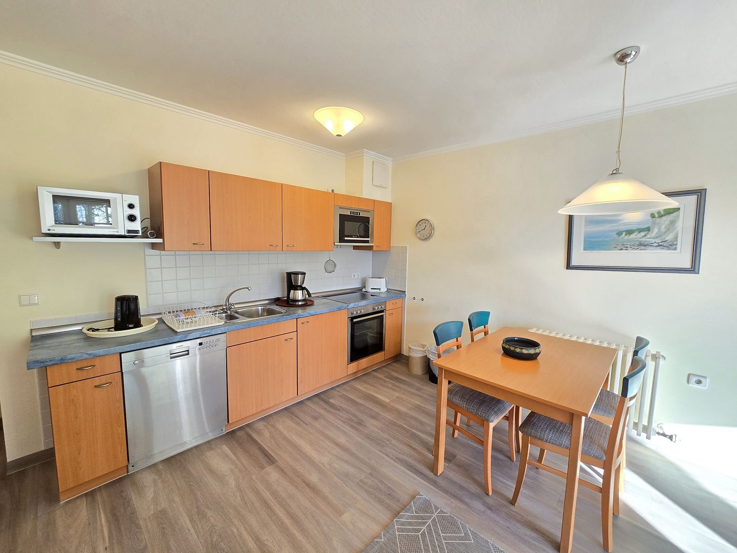 Dünenpark Binz Komfort Ferienwohnung mit 1 Schlafzimmer und Terrasse im Erdgeschoss (152) Insel Rügen - Küche / Küchenzeile