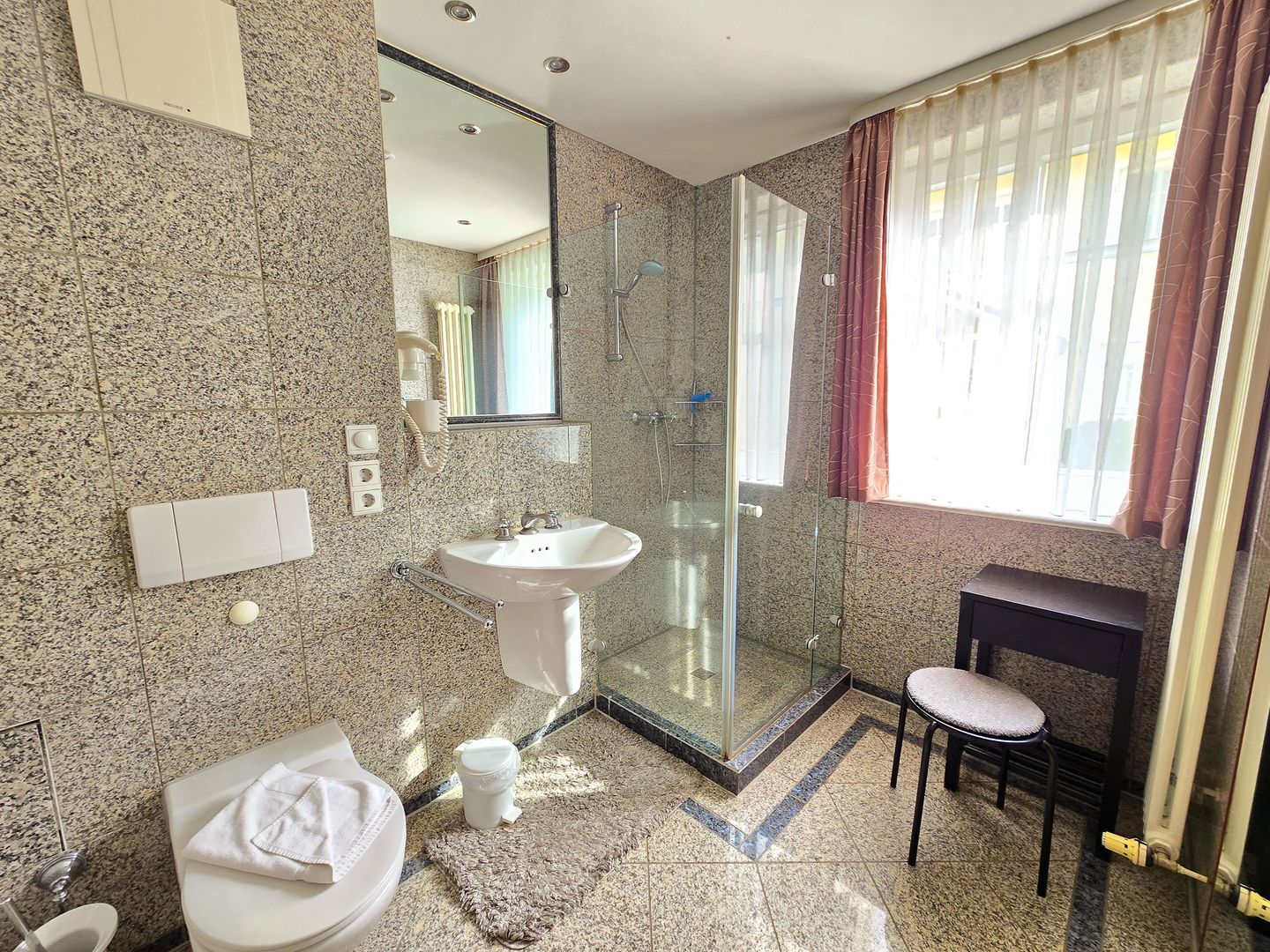 Dünenpark Binz Komfort Ferienwohnung mit 1 Schlafzimmer und Terrasse im Erdgeschoss (041) Insel Rügen - Badezimmer