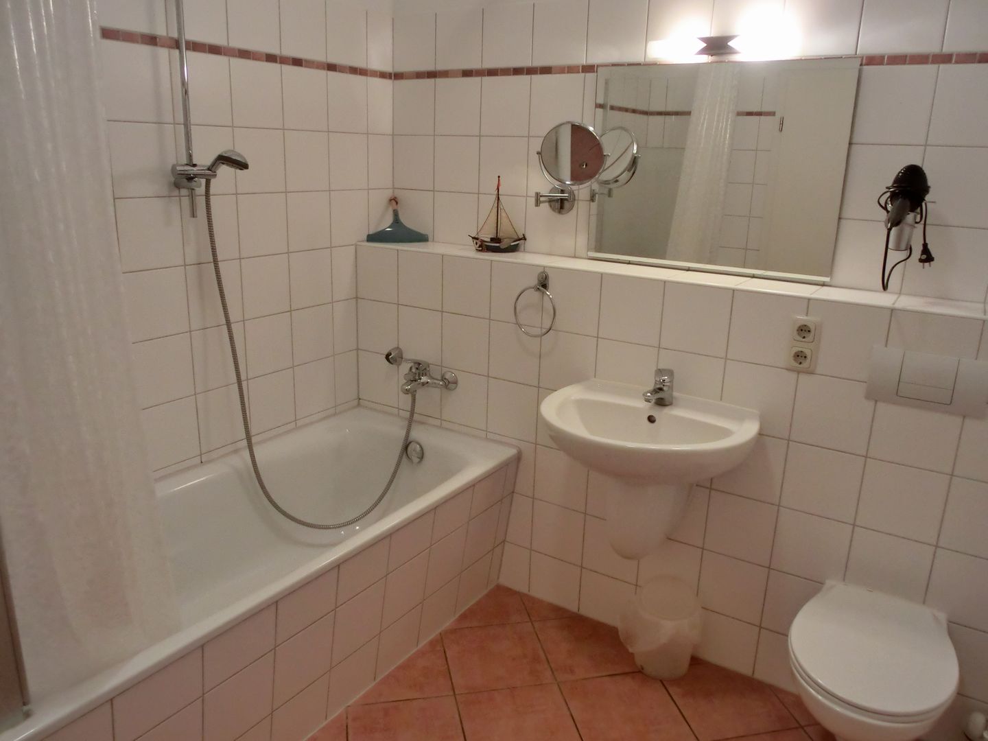  Ferienwohnung LVC1 Graal-Müritz - Badezimmer