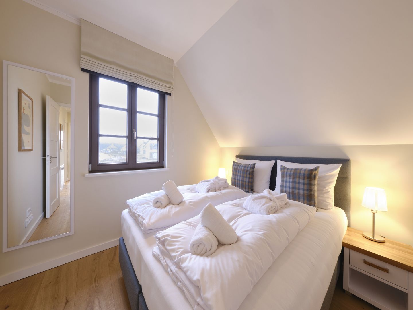 Premium Reetdachvilla mit 3 Schlafzimmern, Sauna und Kamin (H08) - Schlafzimmer