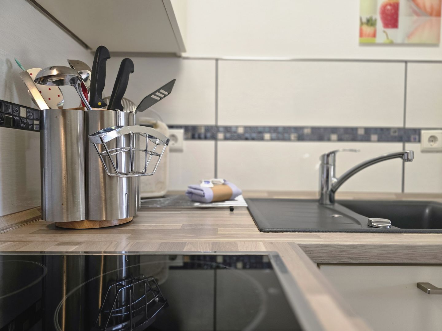 Dünenpark Binz Komfortplus Ferienwohnung mit 1 Schlafzimmer und Terrasse im Erdgeschoss (212) Insel Rügen - Küche / Küchenzeile