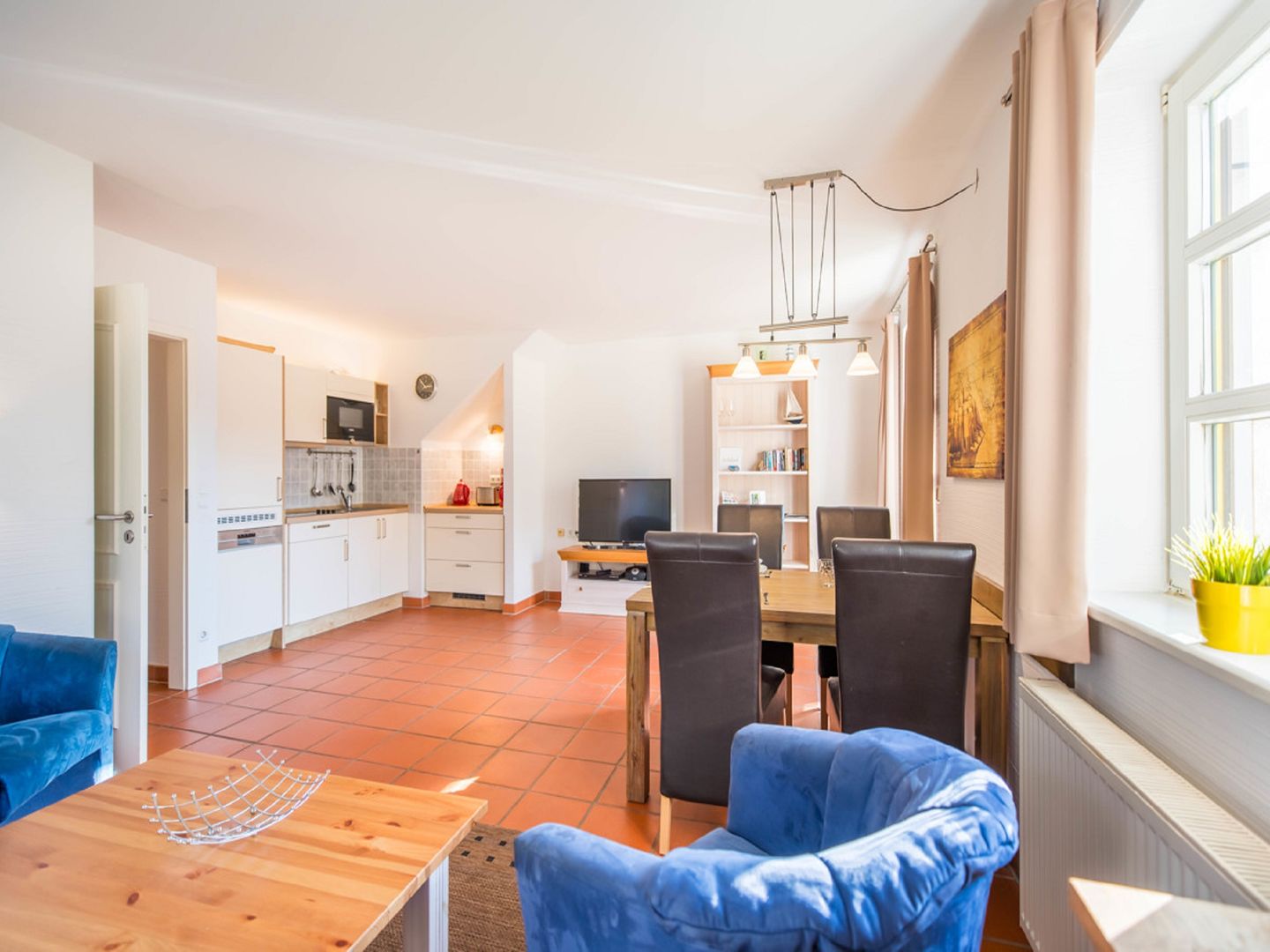 Feriendorf Rugana Komfortplus Ferienwohnung mit 1 Schlafzimmern und Terrasse (A21) Insel Rügen - Wohnzimmer