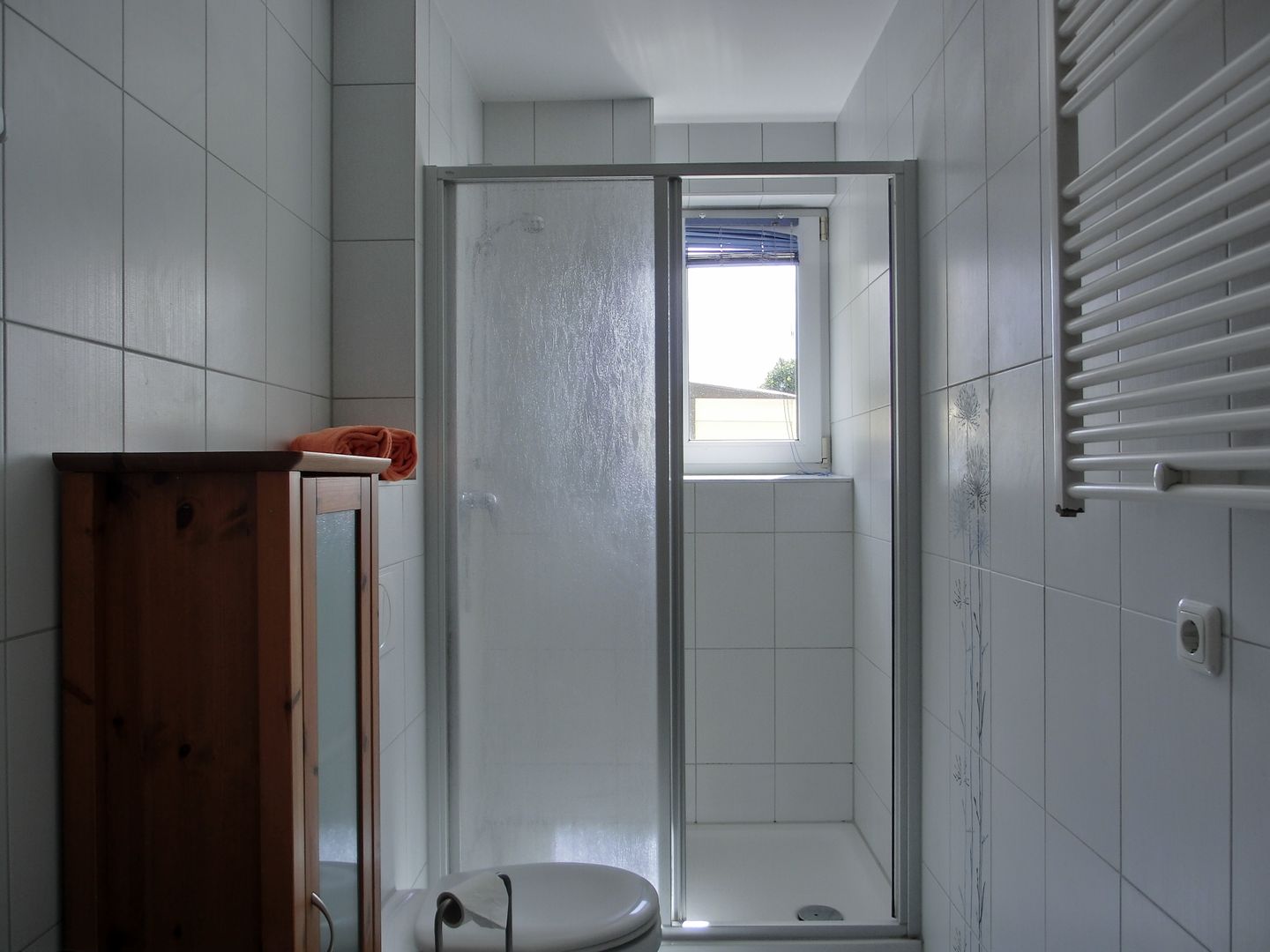  Ferienwohnung KWF-5b EG Graal-Müritz Küstenwald - Badezimmer