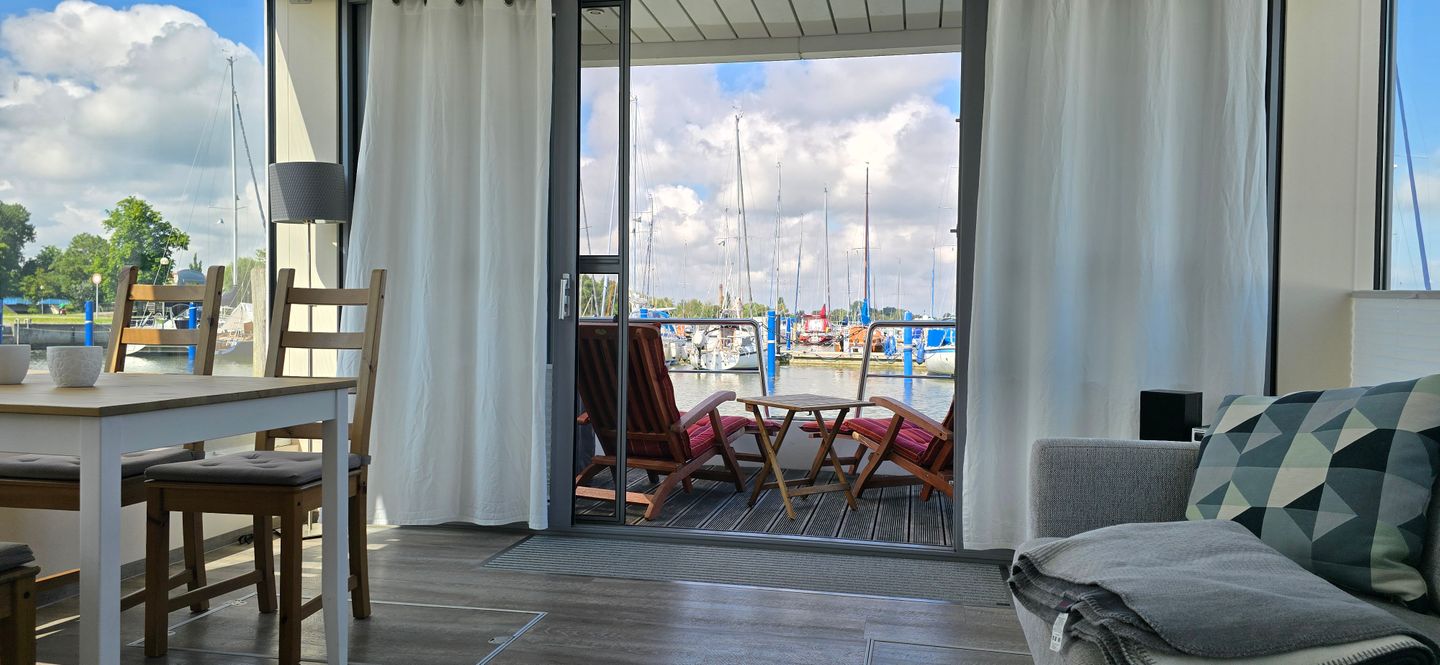  HB - Hausboot Floating 30 "Paula" Ribnitz-Damgarten - Wohnzimmer