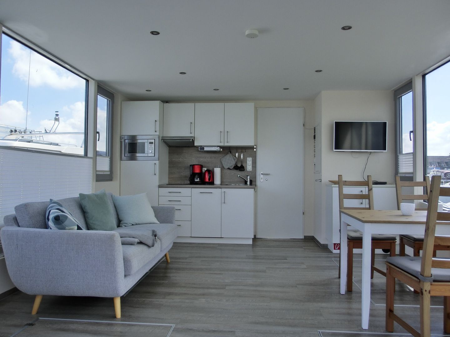  HB - Hausboot Floating 30 "Paula" Ribnitz-Damgarten - Wohnzimmer