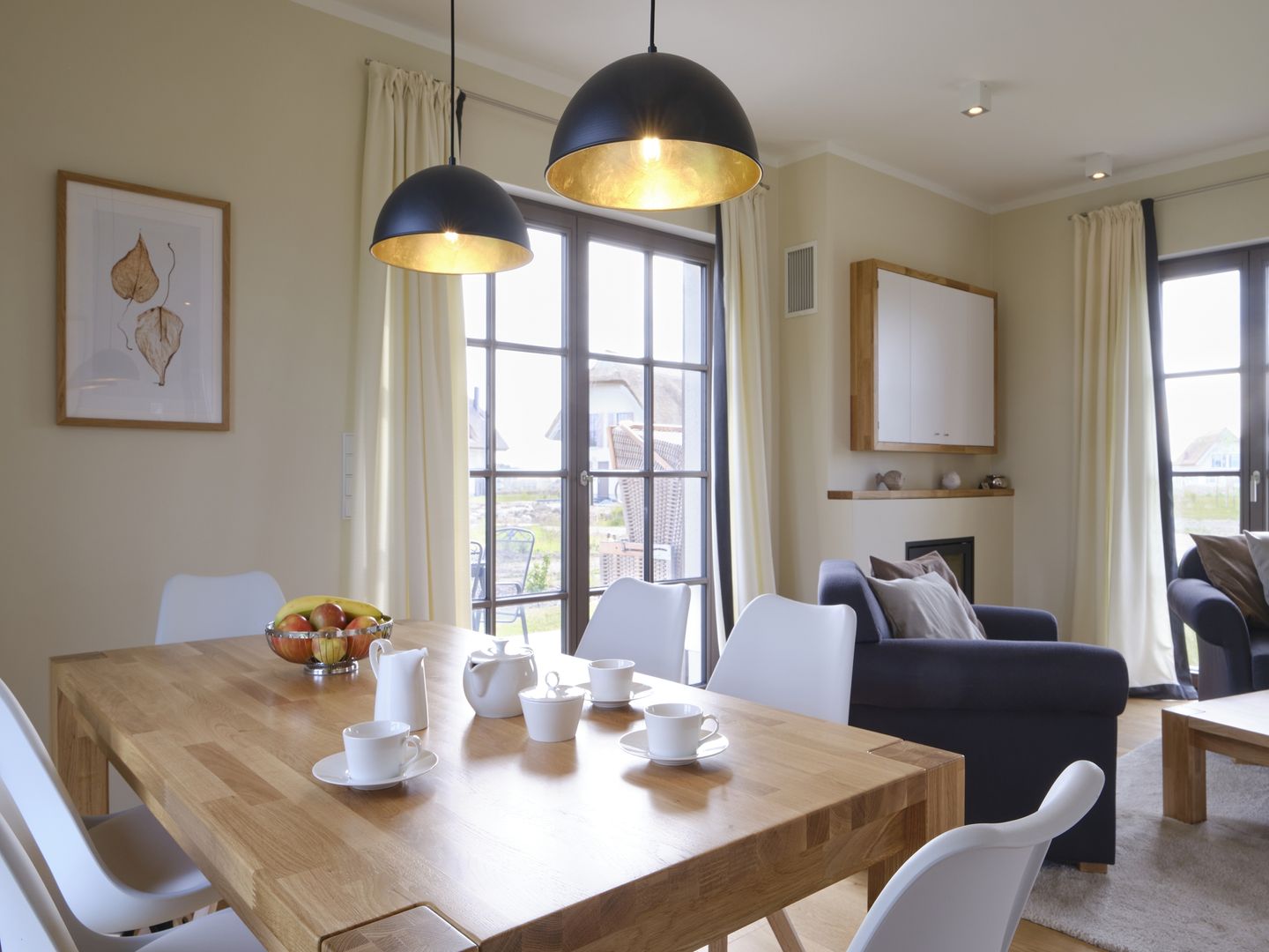 Premium Reetdachvilla mit 3 Schlafzimmern, Sauna und Kamin (H13) - Wohnzimmer