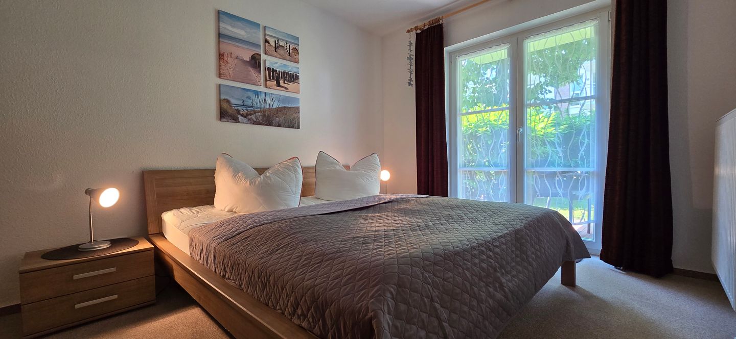  Ferienwohnung LFR24 Graal-Müritz - Schlafzimmer