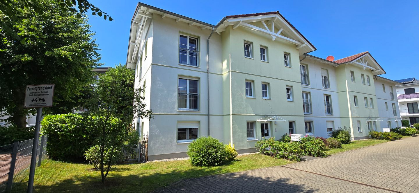  Ferienwohnung LFR26 Graal-Müritz - Fassade / Eingang