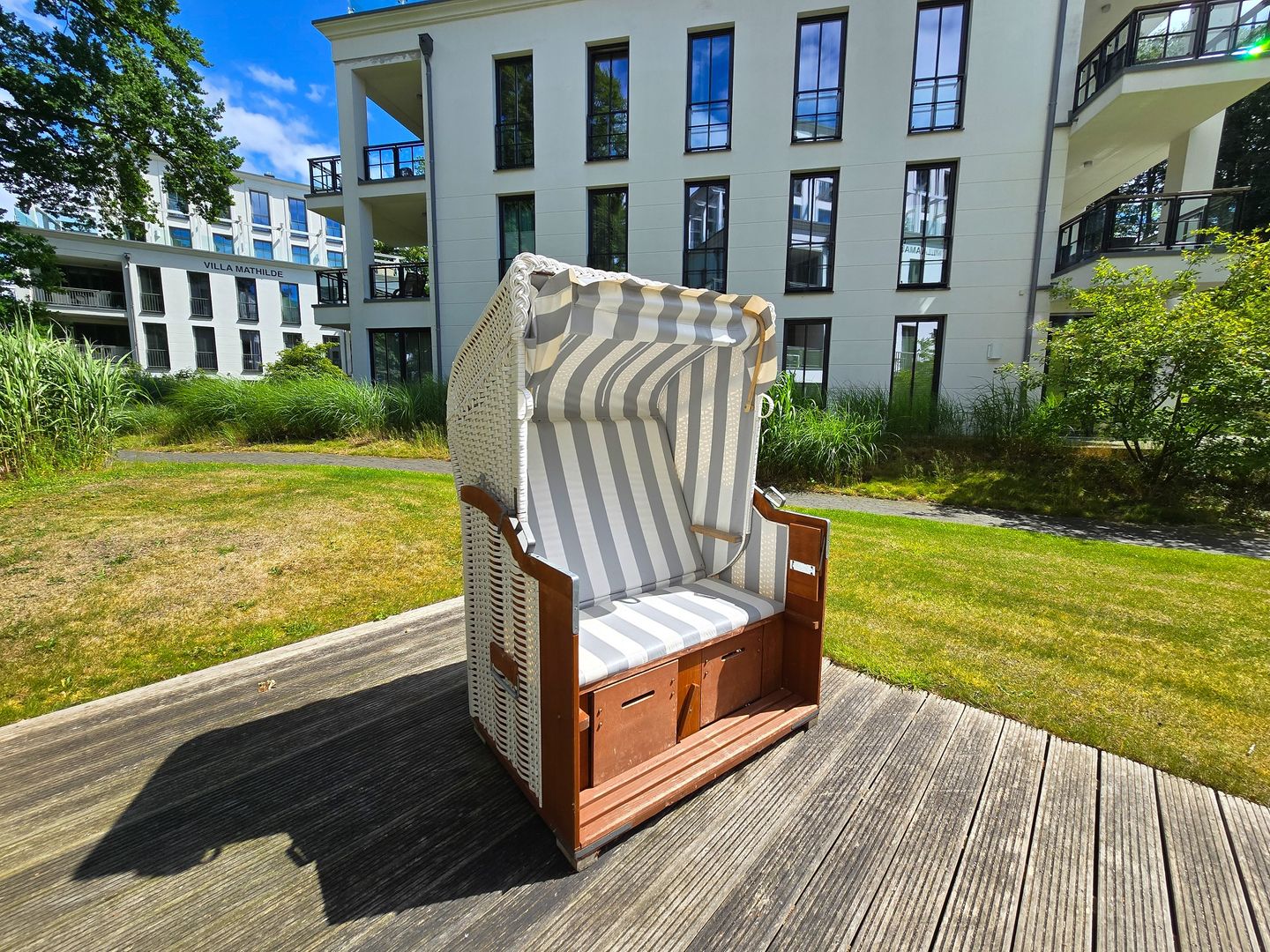 Strandvillen Binz Ferienwohnung mit 2 Schlafzimmern und Terrasse (PVA/01) Insel Rügen - Terrasse