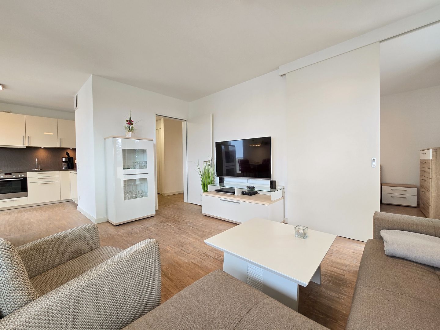 Strandvillen Binz Ferienwohnung mit 1 Schlafzimmer und Balkon (DR/421) Insel Rügen - Wohnzimmer