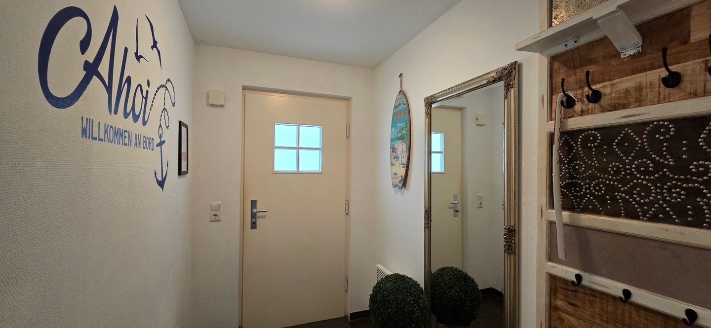  Ferienwohnung W4.0.N Graal-Müritz - Fassade / Eingang