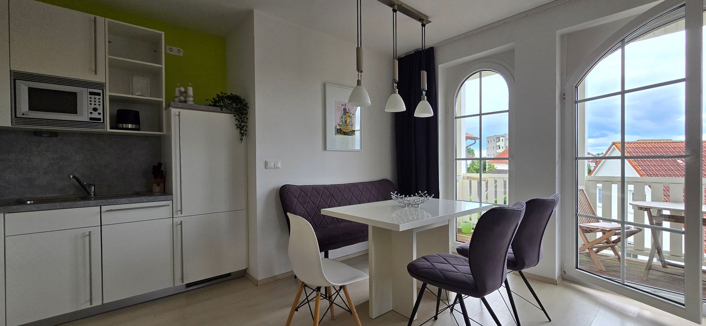  Ferienwohnung KK21 Graal-Müritz - Küche / Küchenzeile