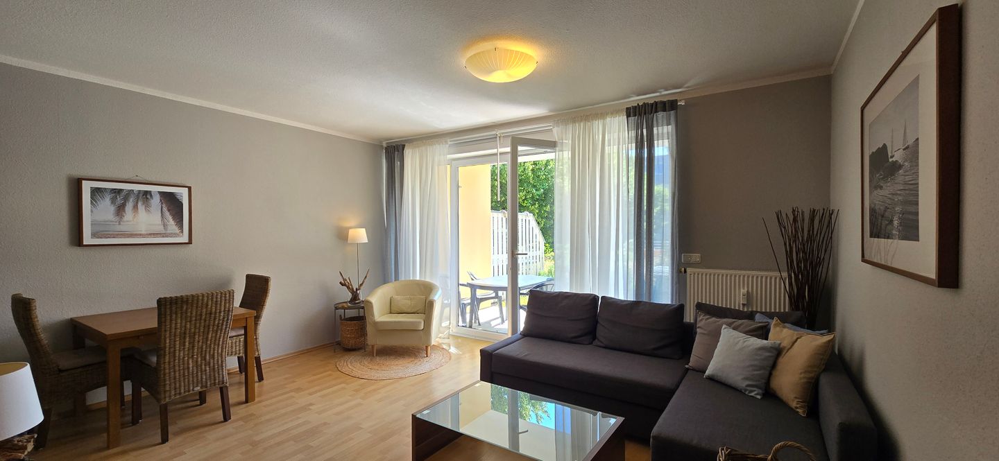  Ferienwohnung i32 "Strandmuschel" Graal-Müritz - Wohnzimmer