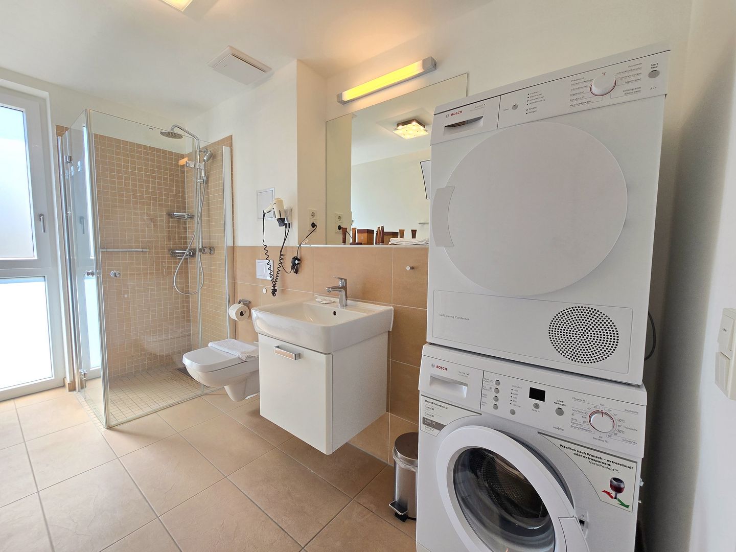 Strandvillen Binz Ferienwohnung mit 1 Schlafzimmer und Balkon (DR/422) Insel Rügen - Badezimmer