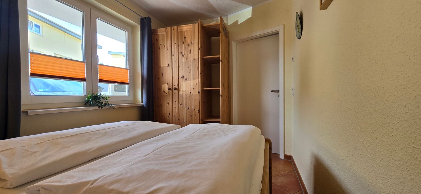  Ferienwohnung KWE 17EG Graal-Müritz Küstenwald - Schlafzimmer