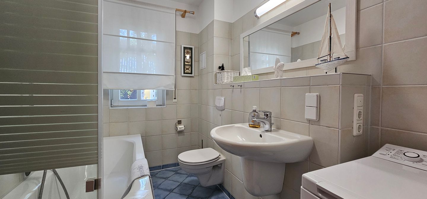  Ferienwohnung D10 - "Achter Seestern" Graal-Müritz - Badezimmer