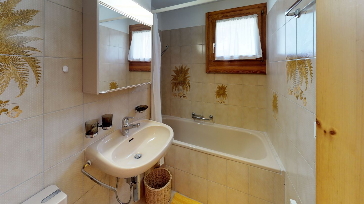 Picture 10 Picture 10